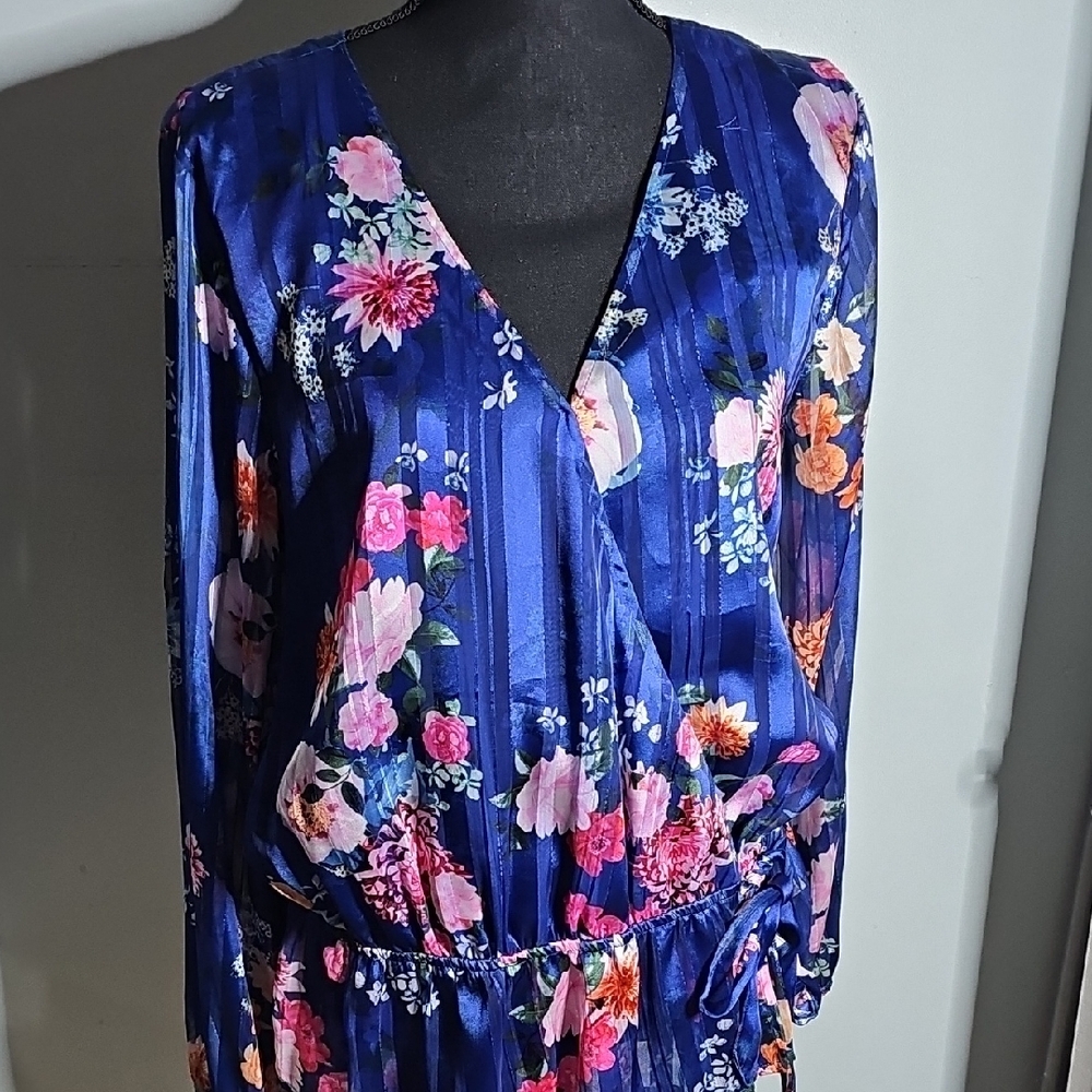 Floral V-Neck Wrap Dress